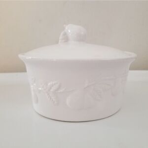Lillian Vernon vintage farmhouse dish